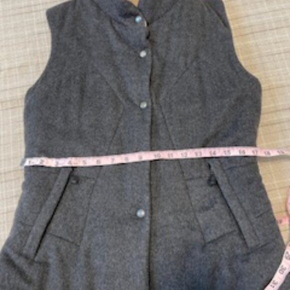 Agnona Lanerie Cashmere Vest - Picture 14 of 14